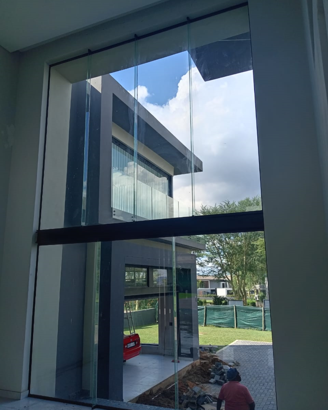 frameless shopfront